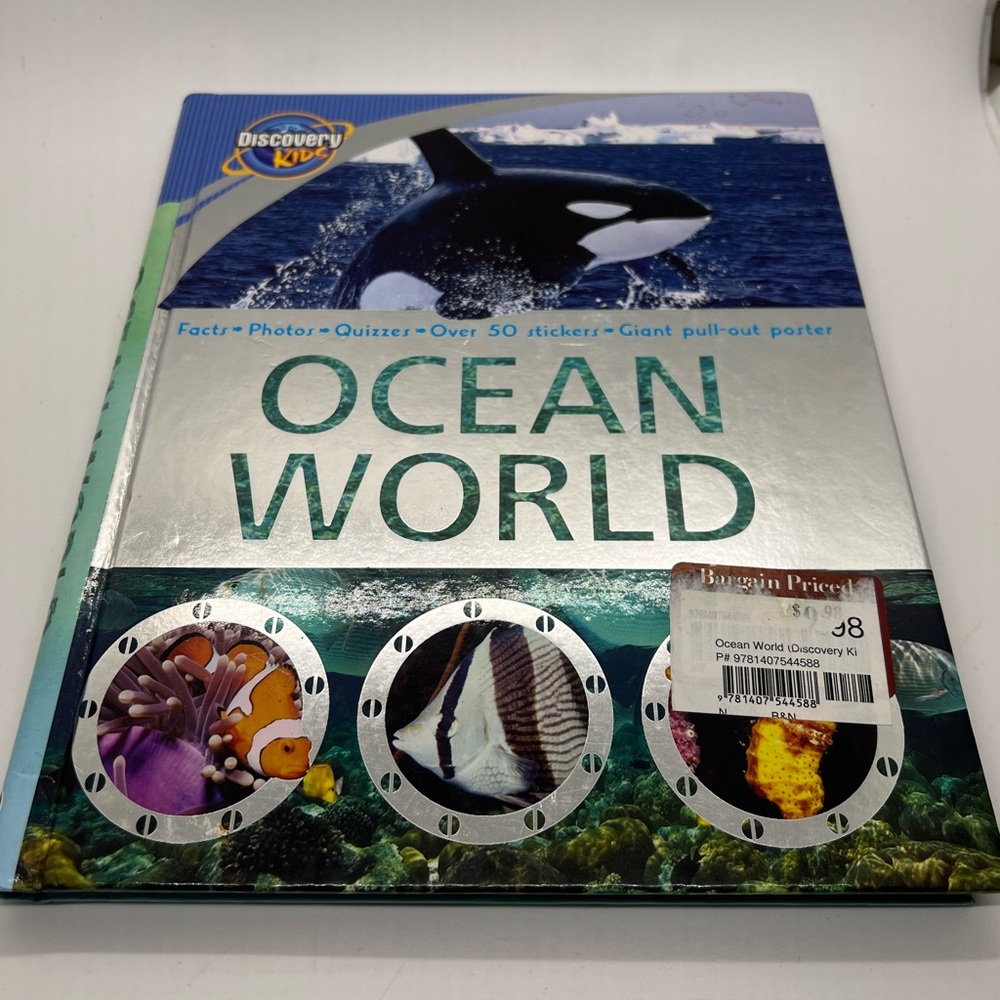 NWT Ocean World Book with stickers
